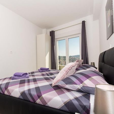 Apartment Julia Trogir Ngoại thất bức ảnh